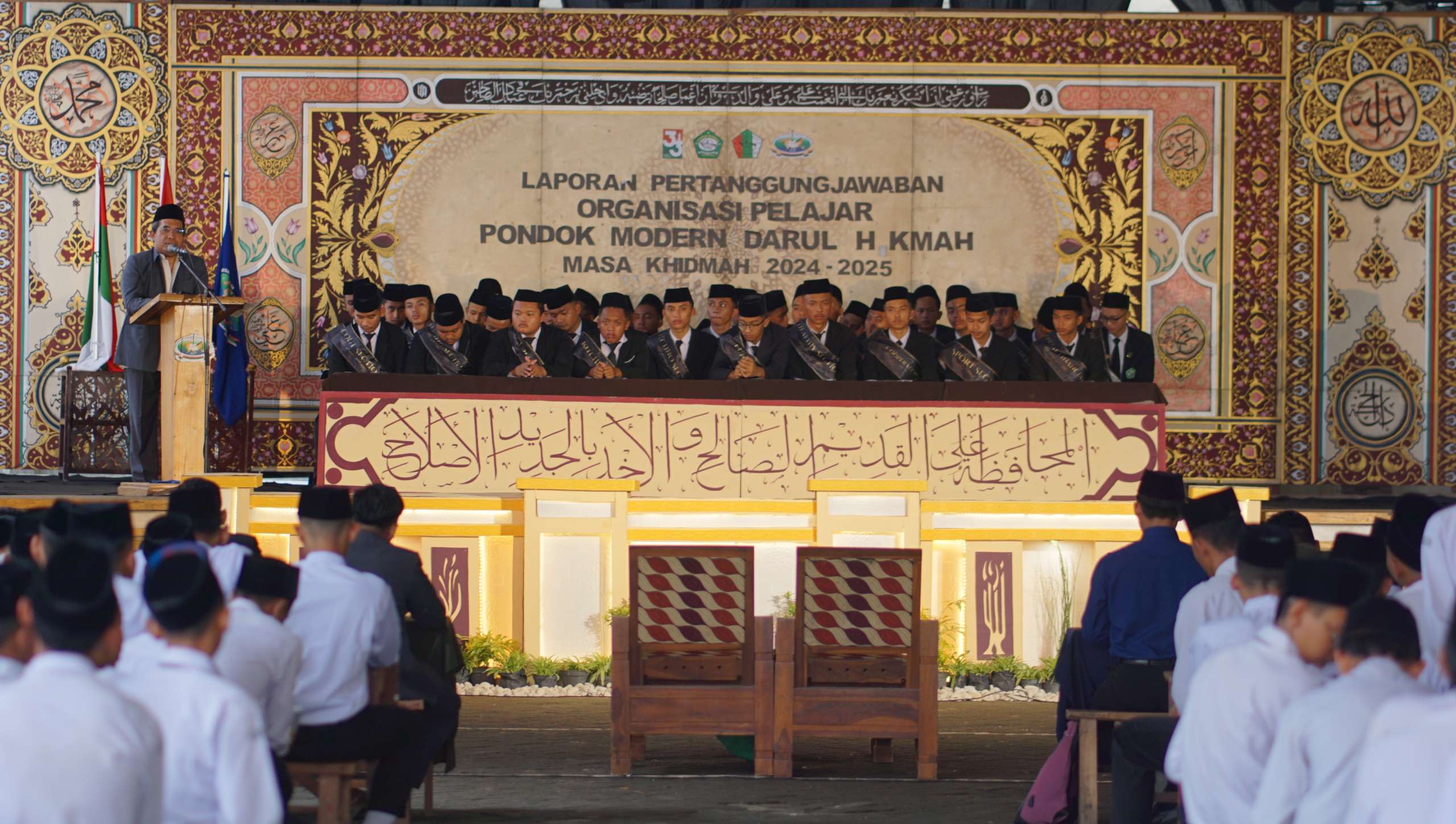 LAPORAN PERTANGGUNGJAWABAN DAN EVALUASI KERJA ORGANISASI PELAJAR PONDOK MODERN DARUL HIKMAH