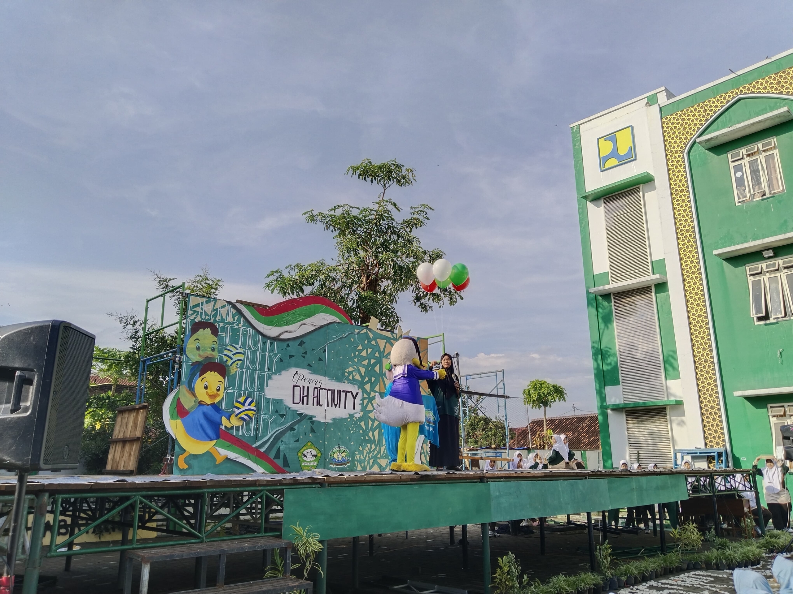 Pembukaan DH Activity: Bersama Menuju Pencapaian Baru, Mengawali Perjalanan dengan Semangat dan Kebersamaan